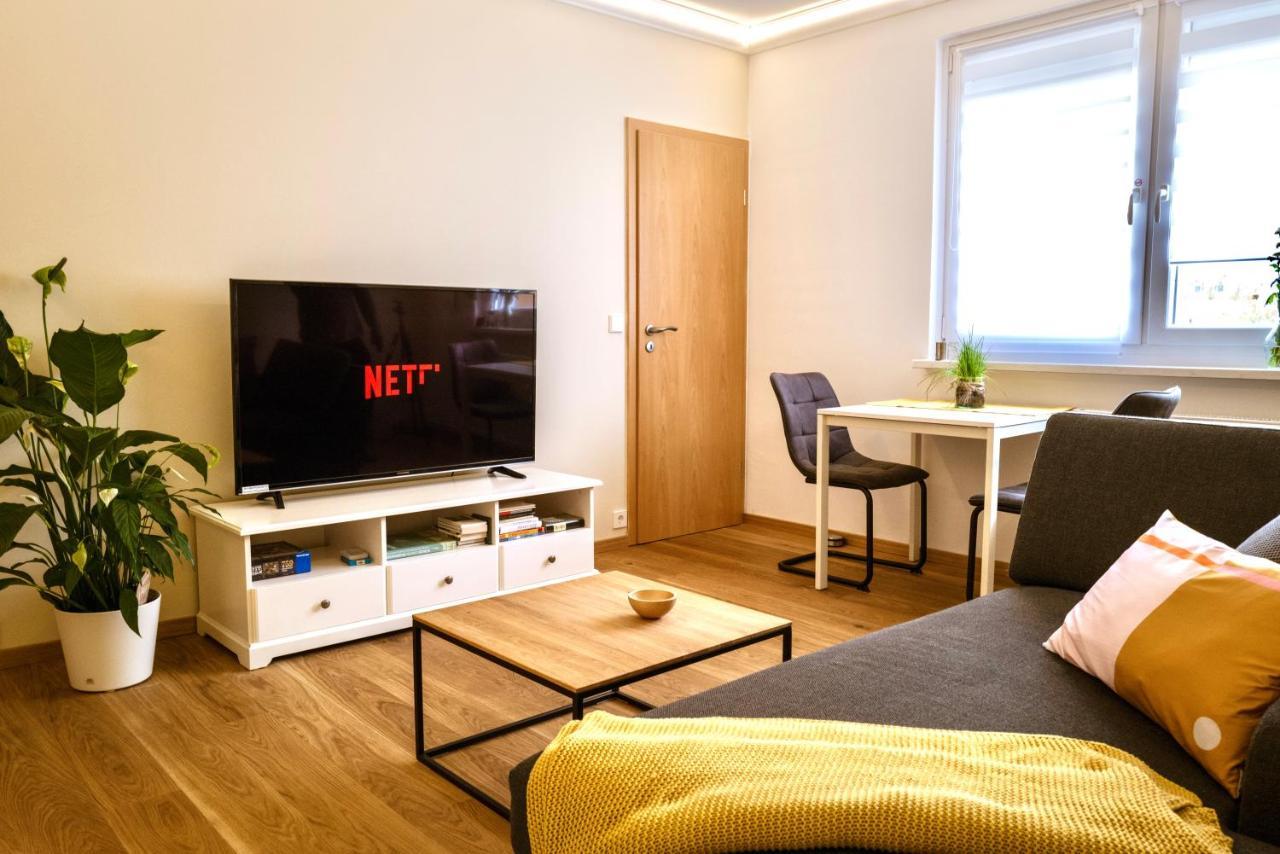 Zentrumsnahe Leipzig-Apartments, Nahe Ufz Und Bmw Inkl Parkplatz Und Fahrraeder Ngoại thất bức ảnh